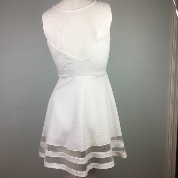 Monteau Dresses Nwt Monteau Los Angeles White Fit And Flare
